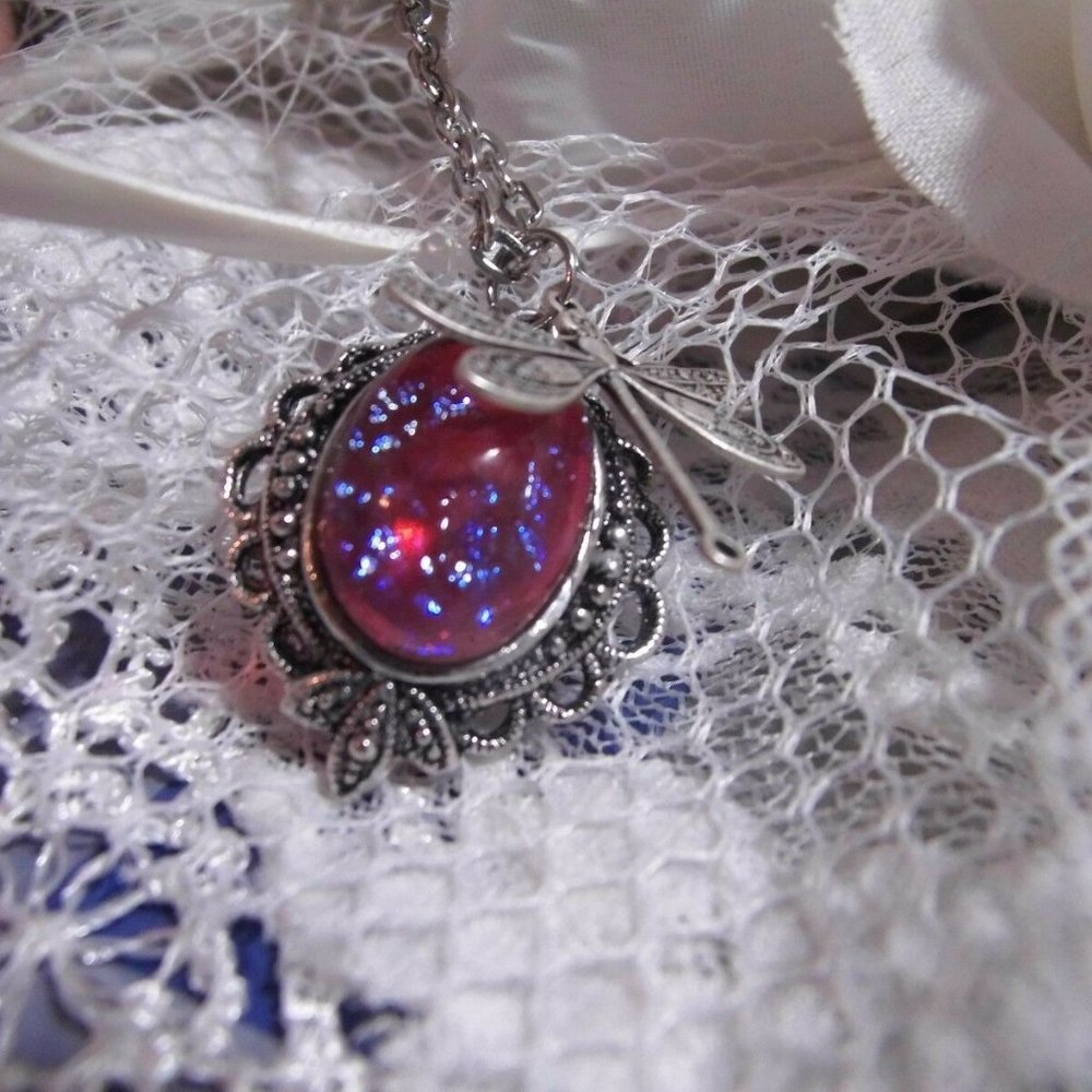 DRAGONS BREATH FIRE OPAL STONE NECKLACE DRAGONFLY - Picture 3 of 12